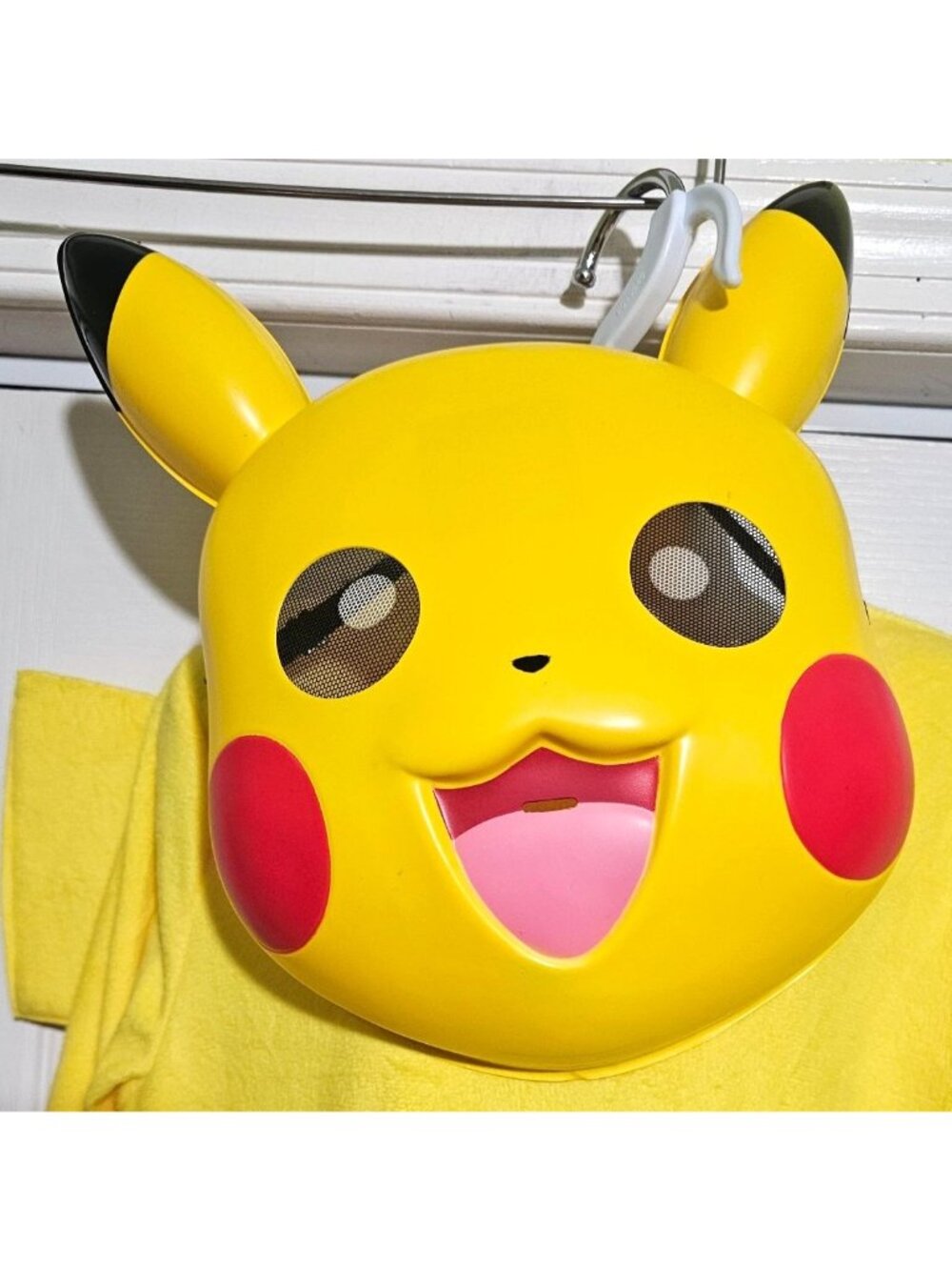 Pokemon Pikachu Classic Costume Kids 7-8 Attached Tail Mask Halloween Soft Suit - Picture 2 of 5